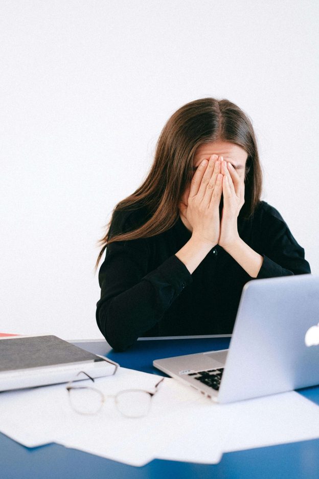 Gestionarea stresului si anxietatii prin NLP: 10 sfaturi