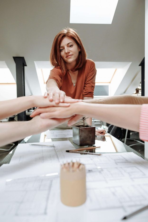 Ce aduce NLP-ul pe masa in leadership si management? 